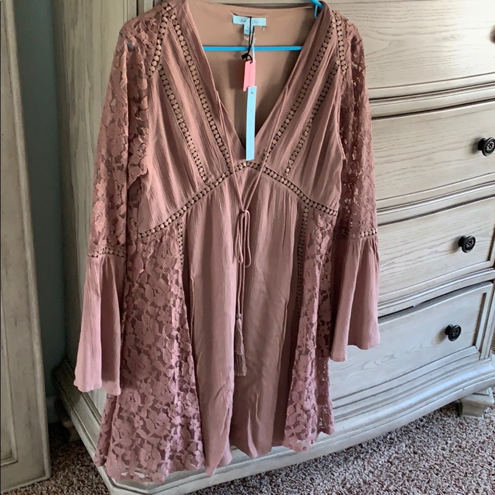 Lace boutique dress
